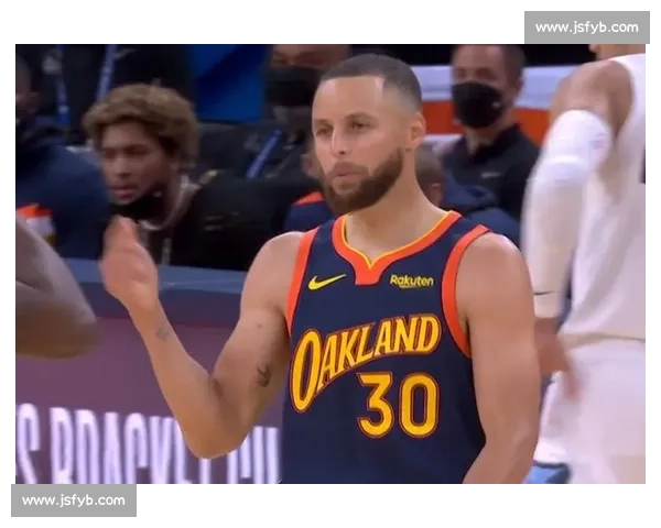 勇士对决太阳西部强强碰撞群星闪耀引爆焦点之夜季后赛级别攻防大战看点十足