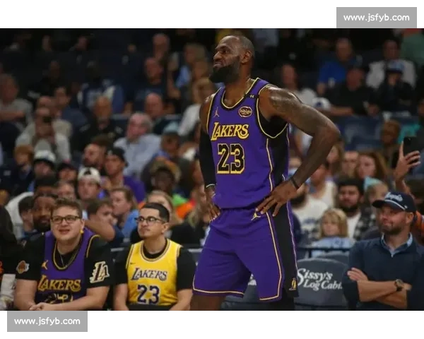 湖人对决76人东西豪门碰撞巨星对飙引爆焦点之夜万众期待巅峰战